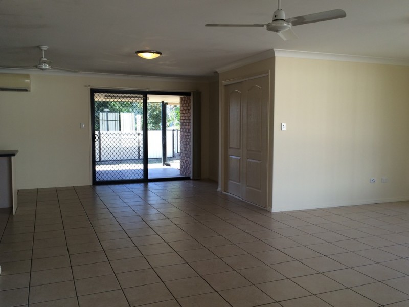 13 POINCIANA PLACE, Gracemere QLD 4702