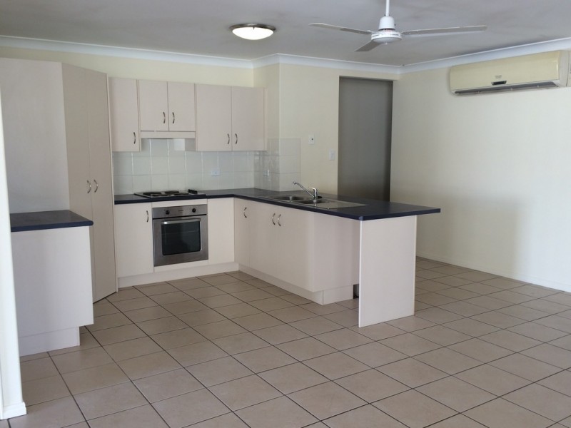 13 POINCIANA PLACE, Gracemere QLD 4702
