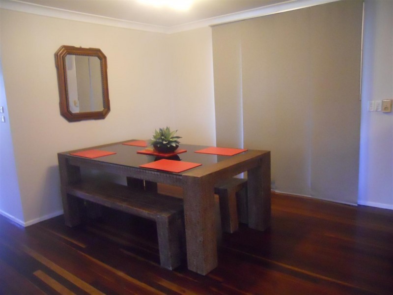 8 Cassar Street, Gracemere QLD 4702