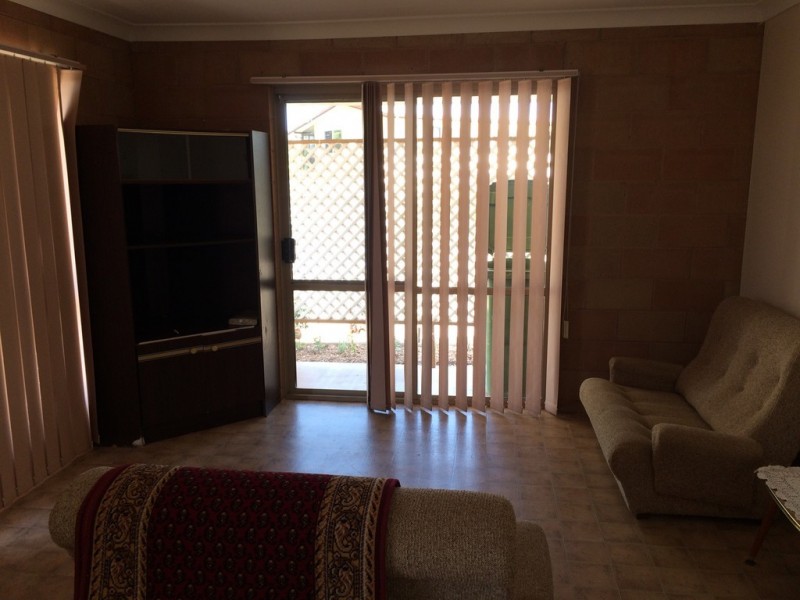 2/7 Johnson Road, Gracemere QLD 4702