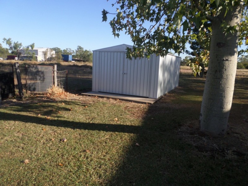 152 Macquarrie Street, Gracemere QLD 4702