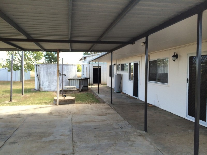 152 Macquarrie Street, Gracemere QLD 4702