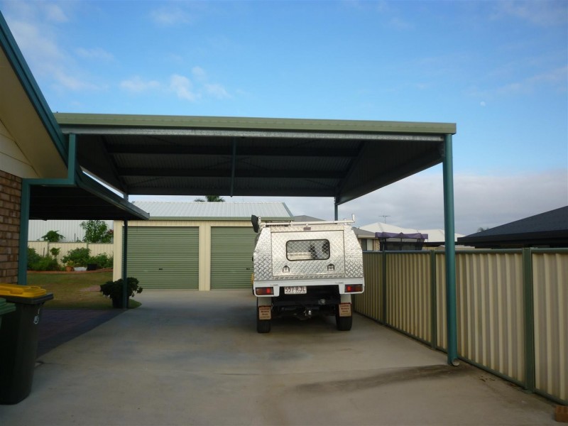 10 Poinciana Place, Gracemere QLD 4702