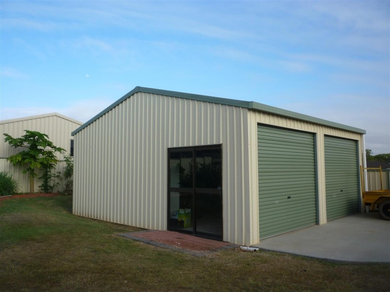 10 Poinciana Place, Gracemere QLD 4702