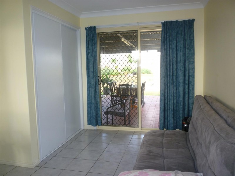 10 Poinciana Place, Gracemere QLD 4702