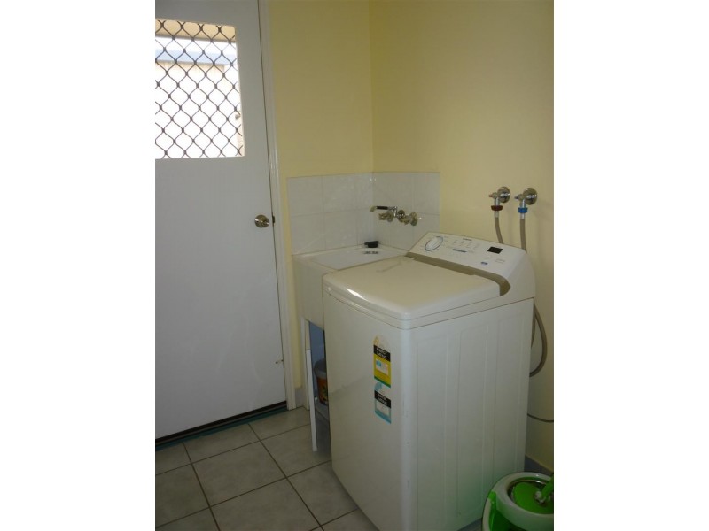 10 Poinciana Place, Gracemere QLD 4702