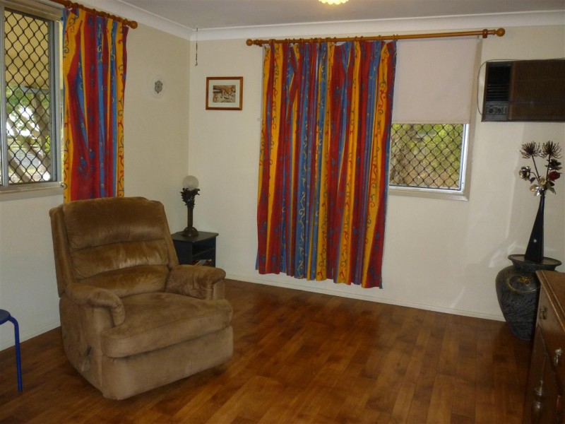 26 Fitzgerald Street, Gracemere QLD 4702