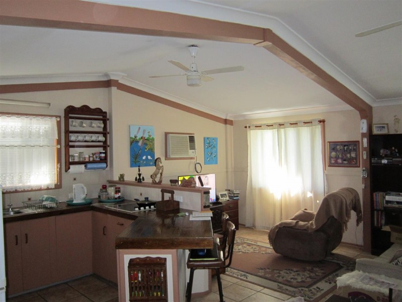 10 Kellaway Street, Westwood QLD 4702