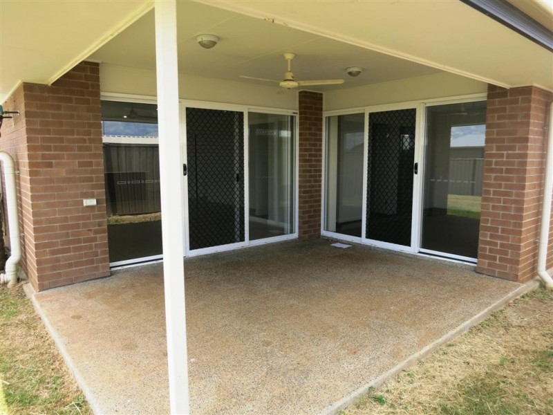 4 Belltrees Place, Gracemere QLD 4702