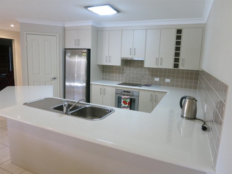 9 Gilmore Court, Gracemere QLD 4702
