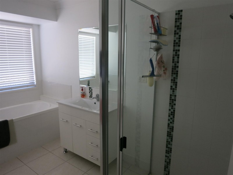 9 Gilmore Court, Gracemere QLD 4702