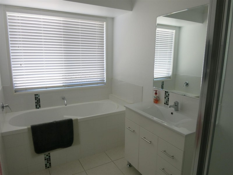9 Gilmore Court, Gracemere QLD 4702