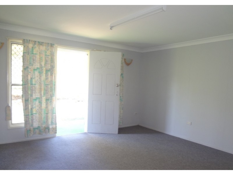 35 Reservoir Street, Gracemere QLD 4702
