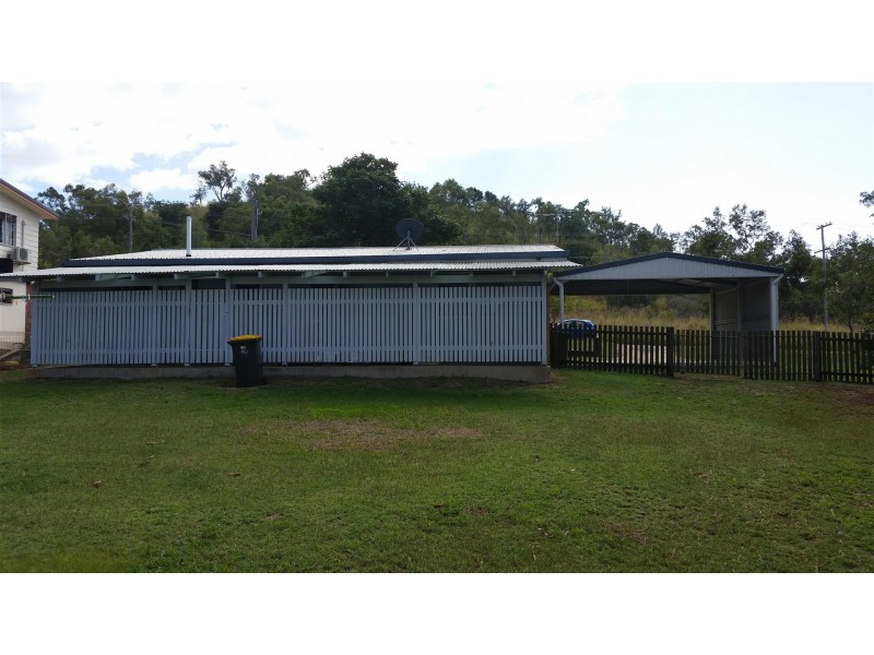 35 Reservoir Street, Gracemere QLD 4702