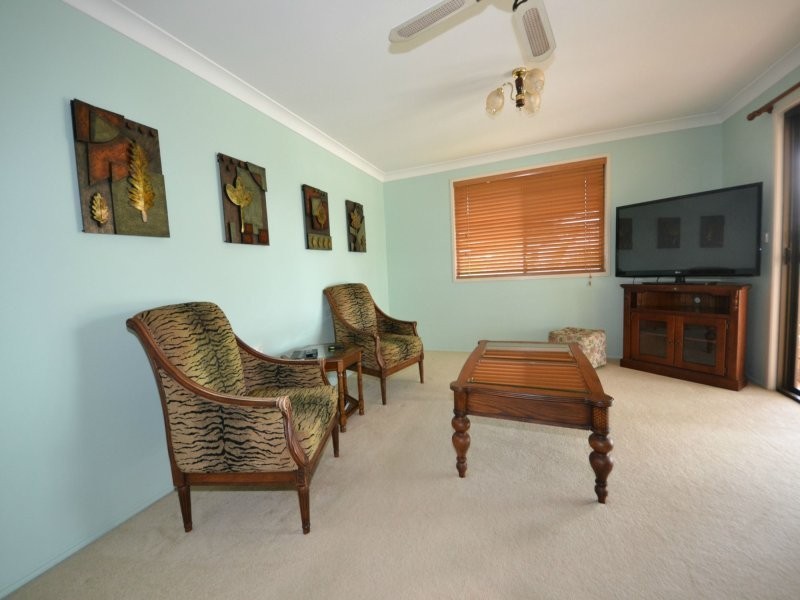 3 Clara Place, Gracemere QLD 4702