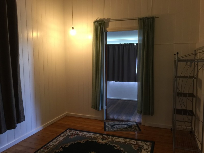 28 DENISON STREET, Rockhampton City QLD 4700