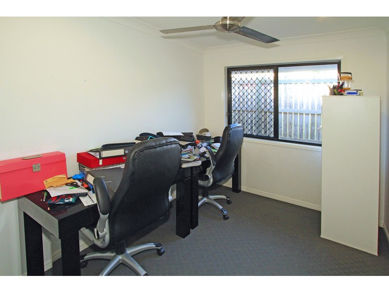 6 Hume Court, Gracemere QLD 4702