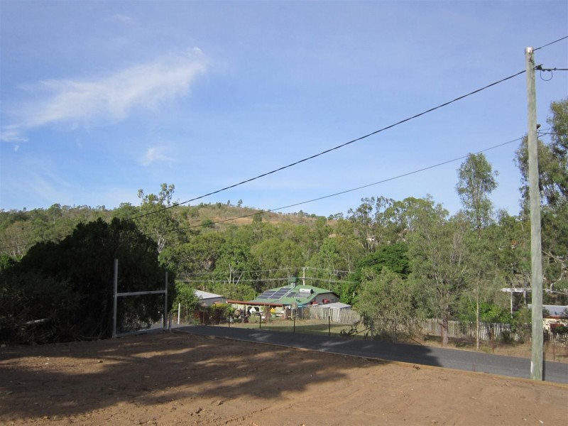 6 Henry Street, Mount Morgan QLD 4714