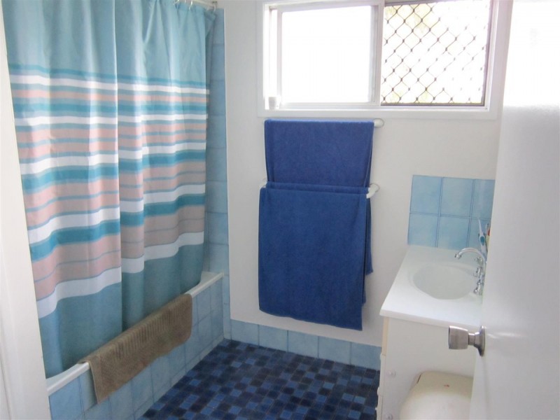 19 Reservoir Street, Gracemere QLD 4702