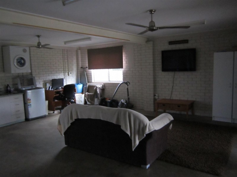 19 Reservoir Street, Gracemere QLD 4702