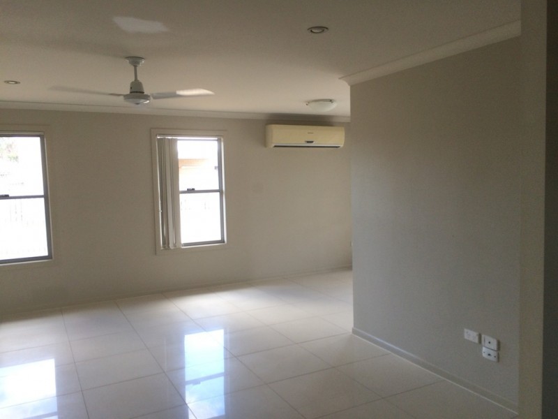 6 Maree Crescent, Gracemere QLD 4702