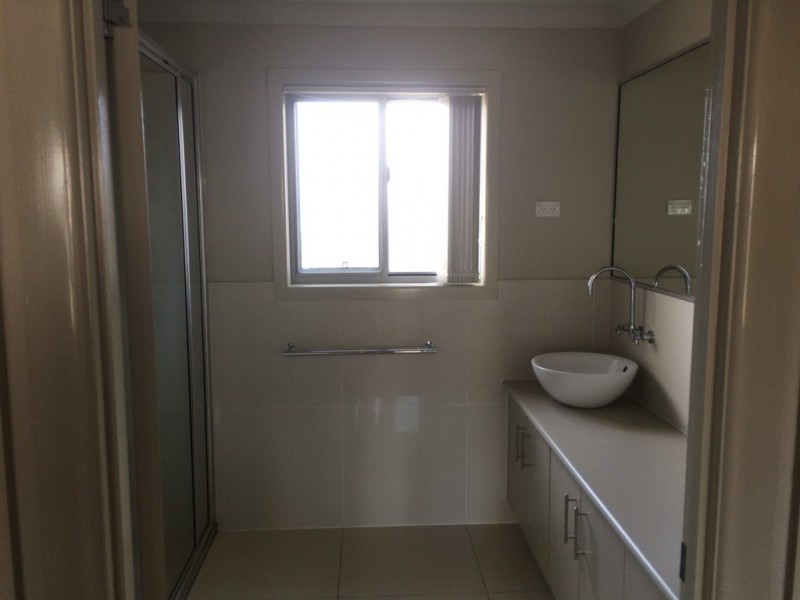 6 Maree Crescent, Gracemere QLD 4702