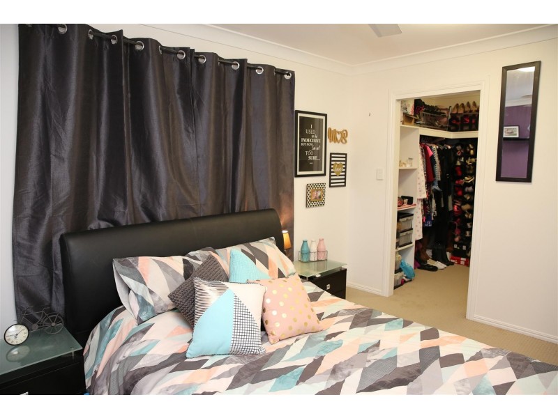 11 Jamie Crescent, Gracemere QLD 4702