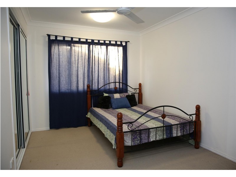 11 Jamie Crescent, Gracemere QLD 4702