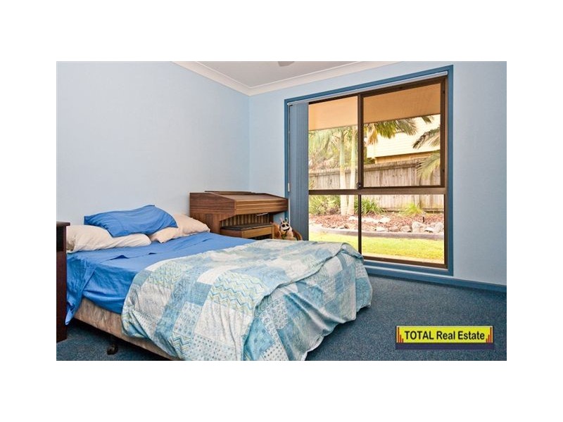 11 Macarthur Drive, Kallangur QLD 4503