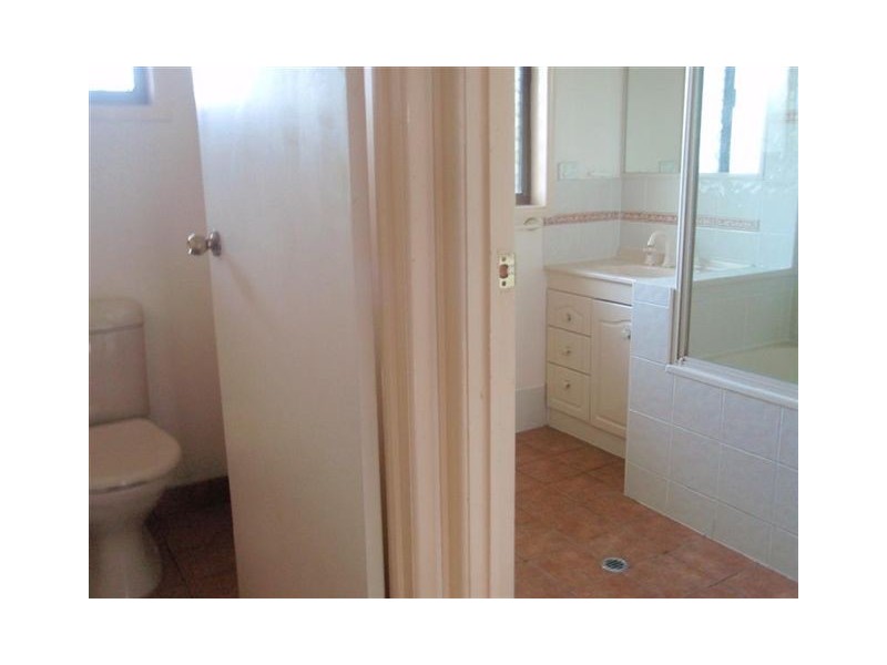 11 Forestville Road, Petrie QLD 4502