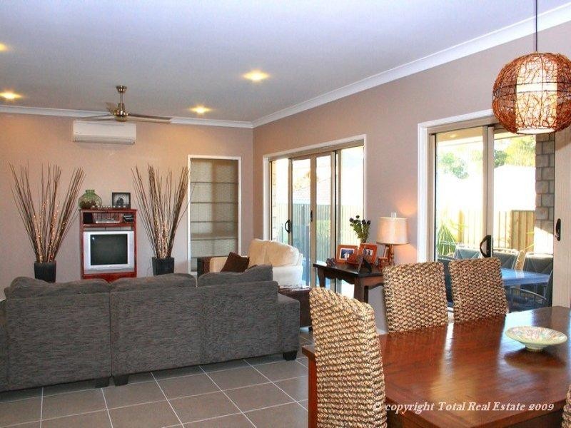 15 Basil Road, Griffin QLD 4503