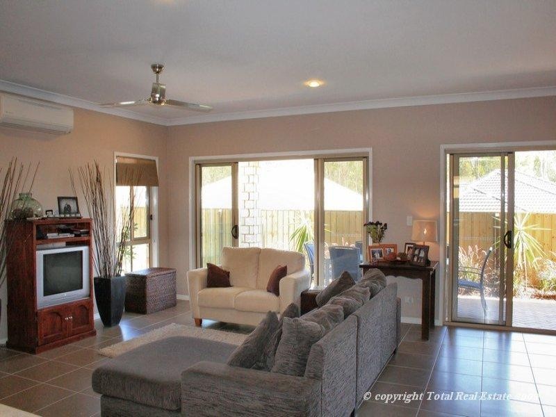 15 Basil Road, Griffin QLD 4503