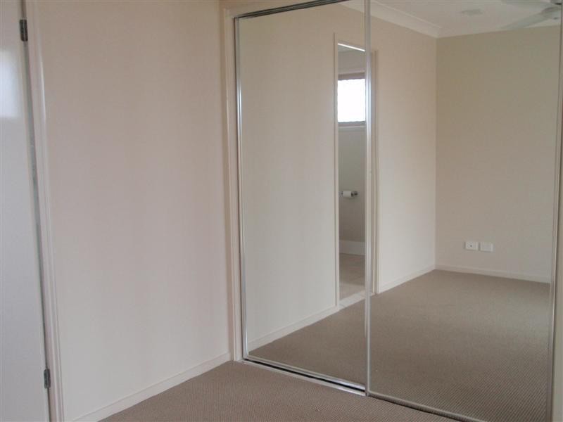 6 Chrysler Prd, North Lakes QLD 4509