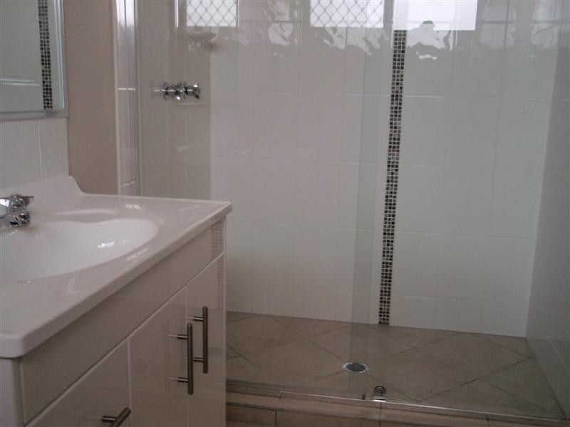 6 Chrysler Prd, North Lakes QLD 4509