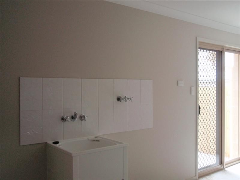 6 Chrysler Prd, North Lakes QLD 4509