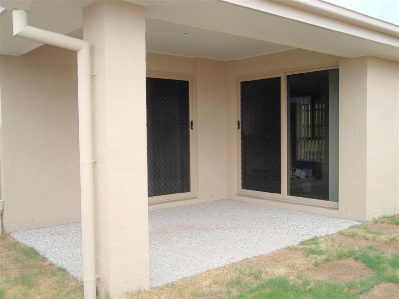 6 Chrysler Prd, North Lakes QLD 4509