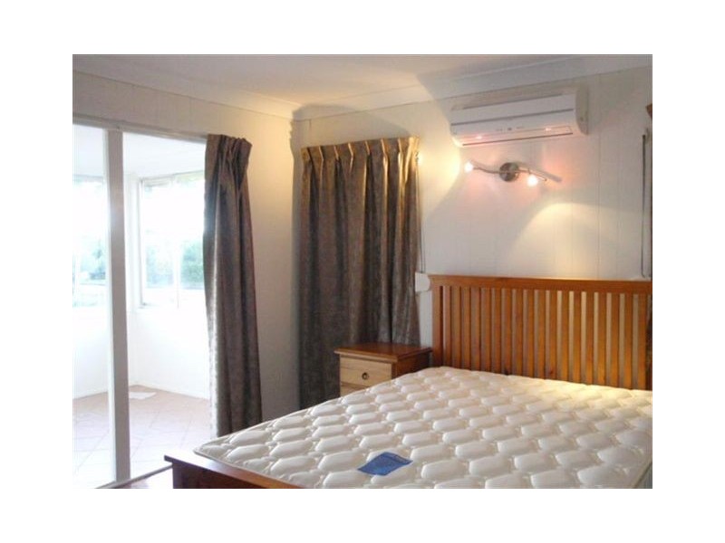 26 Ellensdale Street, Strathpine QLD 4500