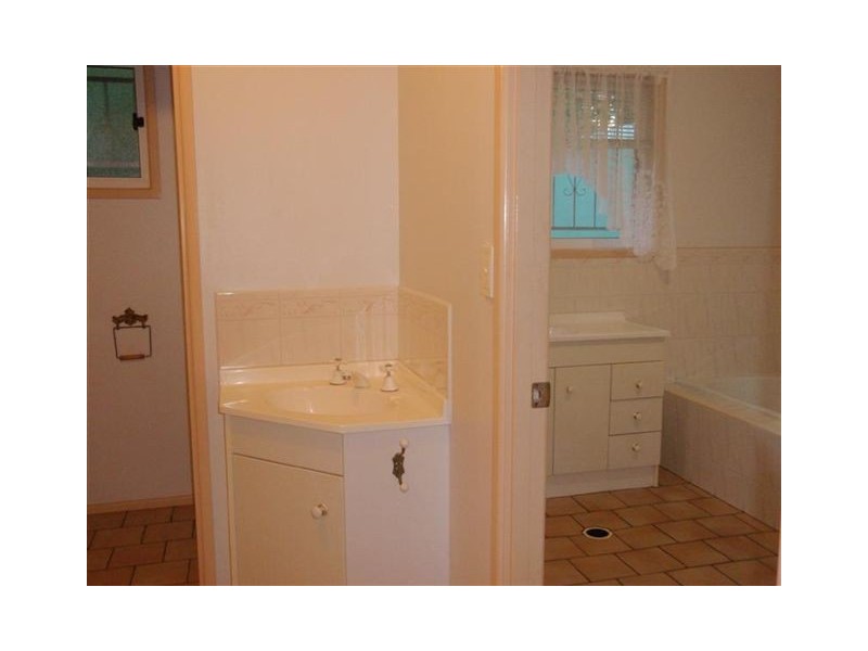 28 Viewland Drive, Narangba QLD 4504