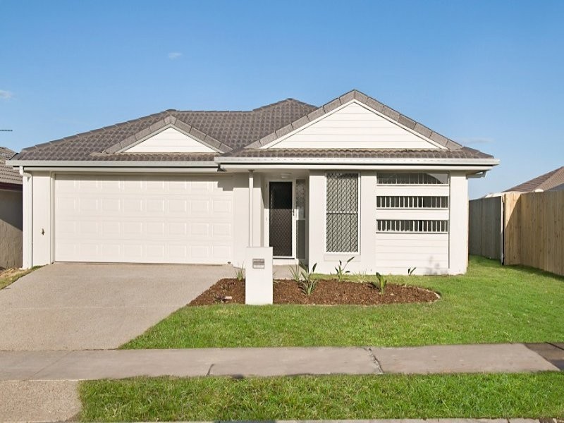 28 Chrysler Parade, Kallangur QLD 4503