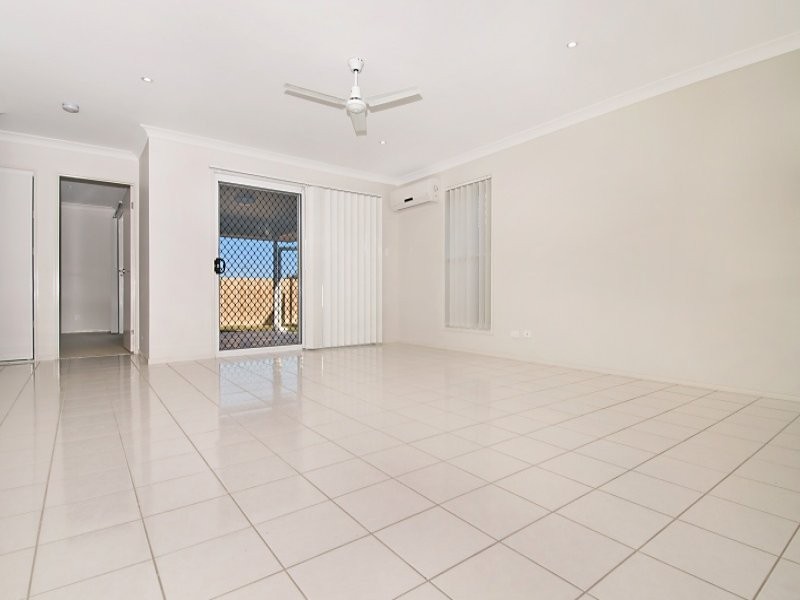 28 Chrysler Parade, Kallangur QLD 4503