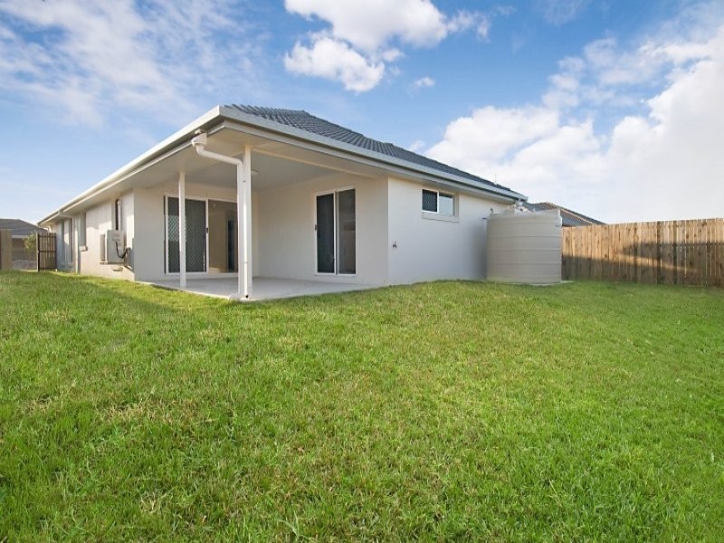 28 Chrysler Parade, Kallangur QLD 4503
