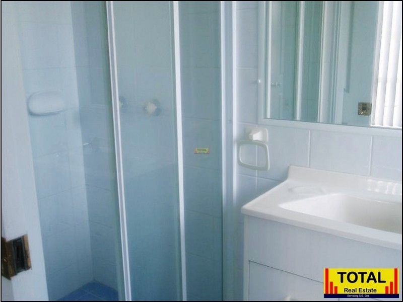 18 Freedom Drive, Kallangur QLD 4503