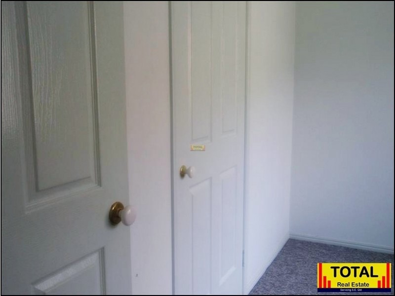 18 Freedom Drive, Kallangur QLD 4503