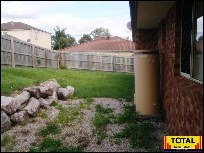 18 Freedom Drive, Kallangur QLD 4503