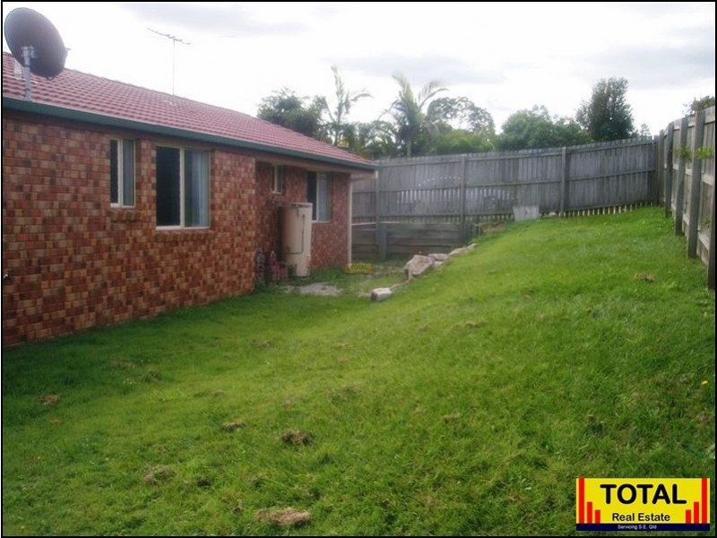 18 Freedom Drive, Kallangur QLD 4503