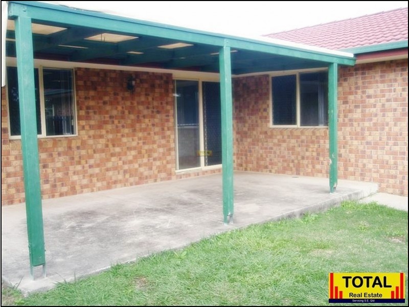 18 Freedom Drive, Kallangur QLD 4503