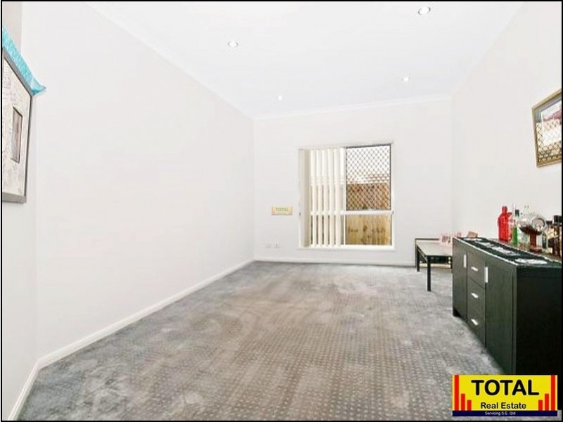 77 Possum Parade, North Lakes QLD 4509