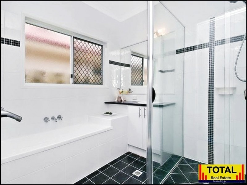 77 Possum Parade, North Lakes QLD 4509