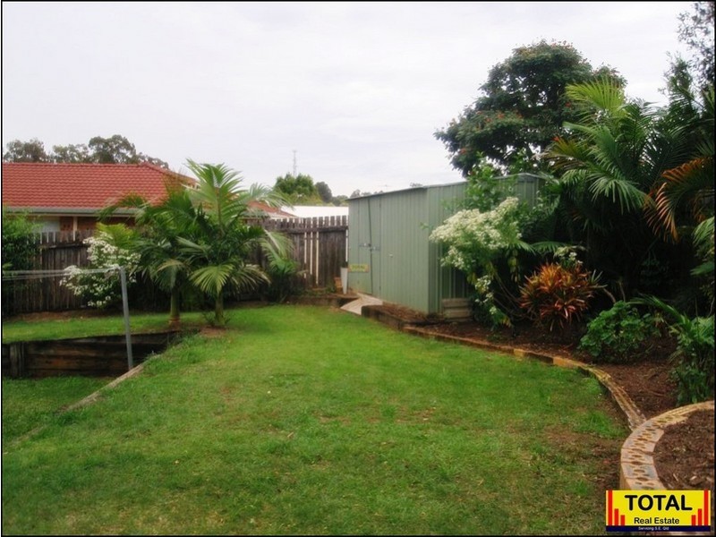 4 Theten ourt, Kallangur QLD 4503