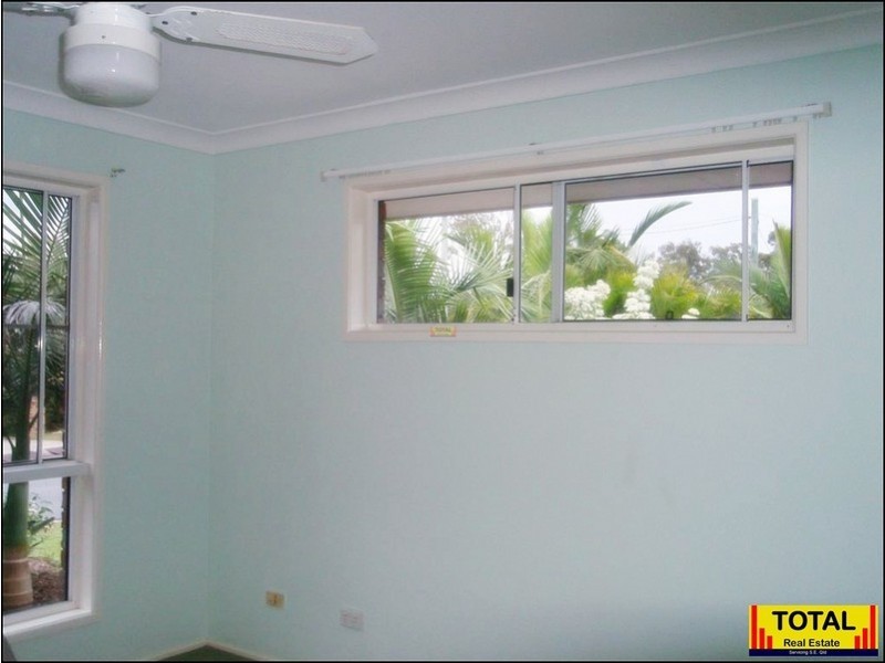 4 Theten ourt, Kallangur QLD 4503